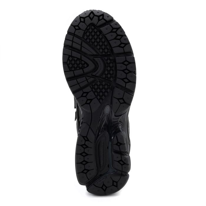 Чёрные кроссовки New Balance M1906NJ