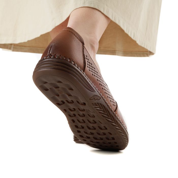 Audienz қоңыр жабық туфліері C1106-011