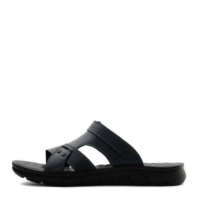 Сандалии Audienz