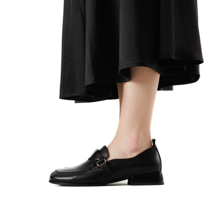 Чёрные туфли закрытые Audienz DE20812-WL