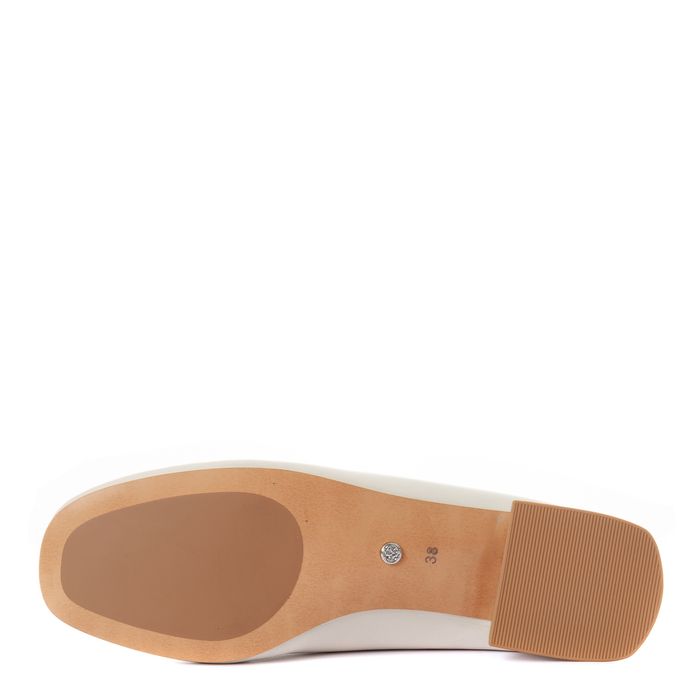 Белые туфли закрытые Respect Premium VS73-185982