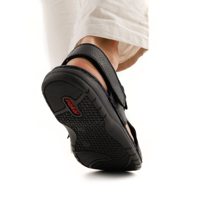 Чёрные сандалии Rieker 25558-01