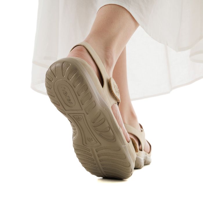 Бежевые босоножки Rieker 64870-62