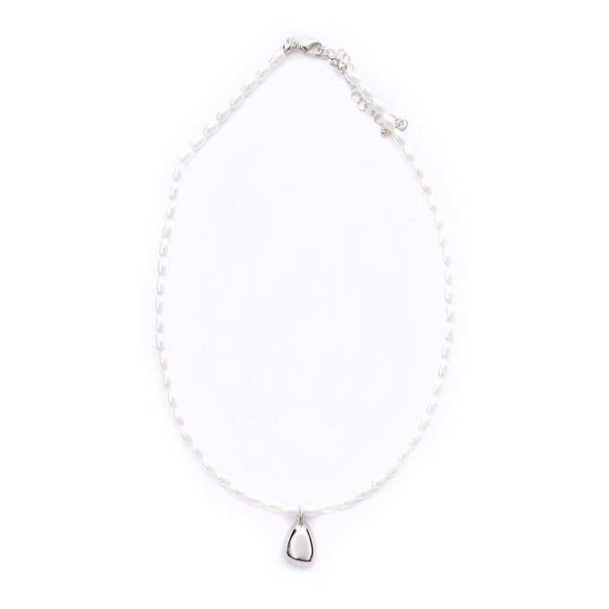 Respect Accessories ақ кольелері