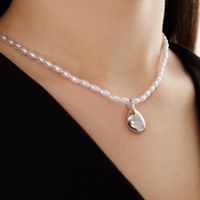 Белое колье Respect Accessories DW241006050551