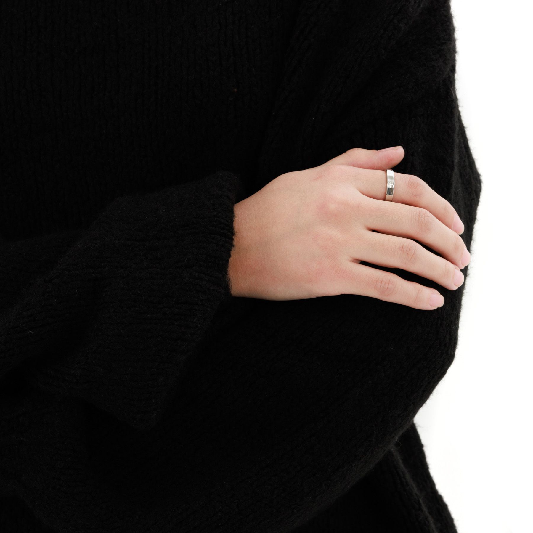 Серое кольцо Respect Accessories DW24111301