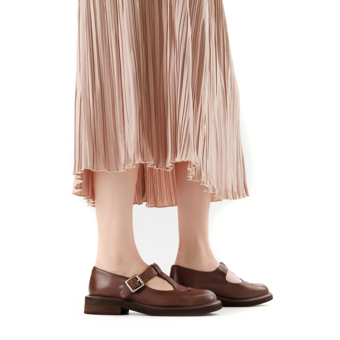 Коричневые туфли закрытые Respect Premium 2025-M109