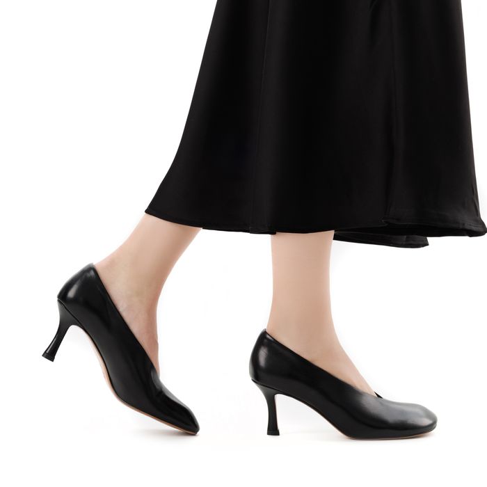 Чёрные туфли лодочки Respect Premium 2025-M132