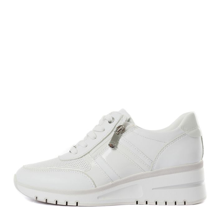 Белые кроссовки Marco Tozzi 2-23732-44-100/220