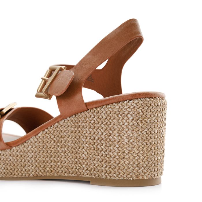 Marco Tozzi босоножкалары 2-28389-44-305/200