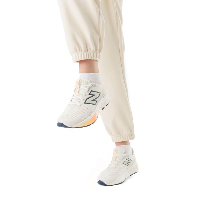 New Balance сұр кроссовкалары W520LG9