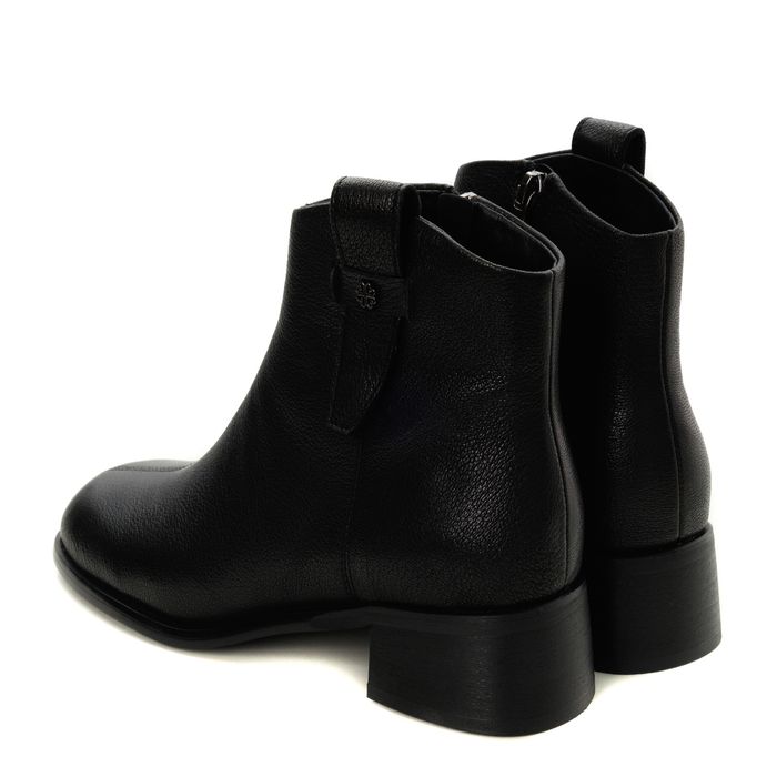 Audienz казактары NU877-011