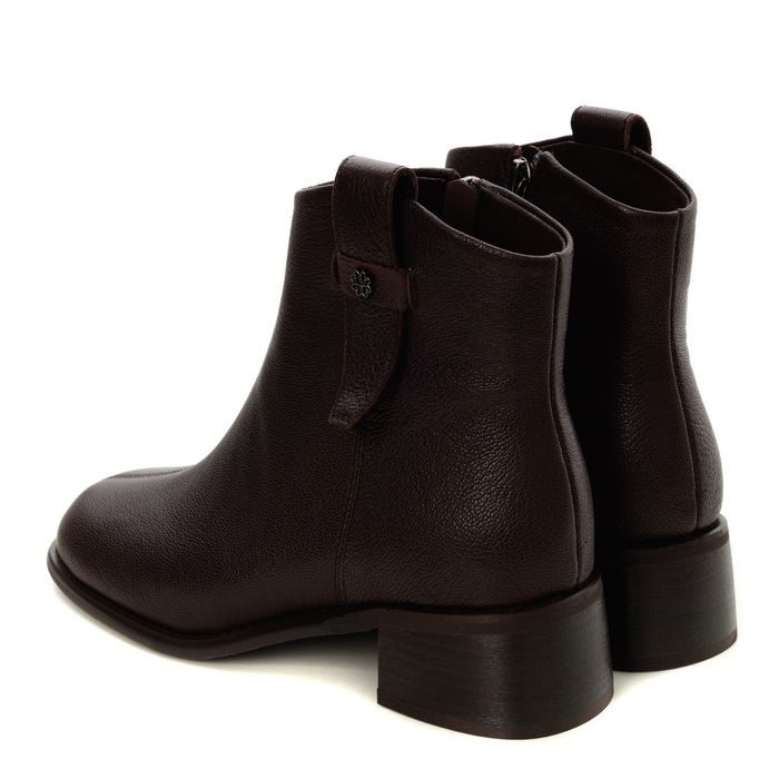 Audienz казактары NU877-012