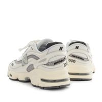 Белые кроссовки New Balance M1000MEW