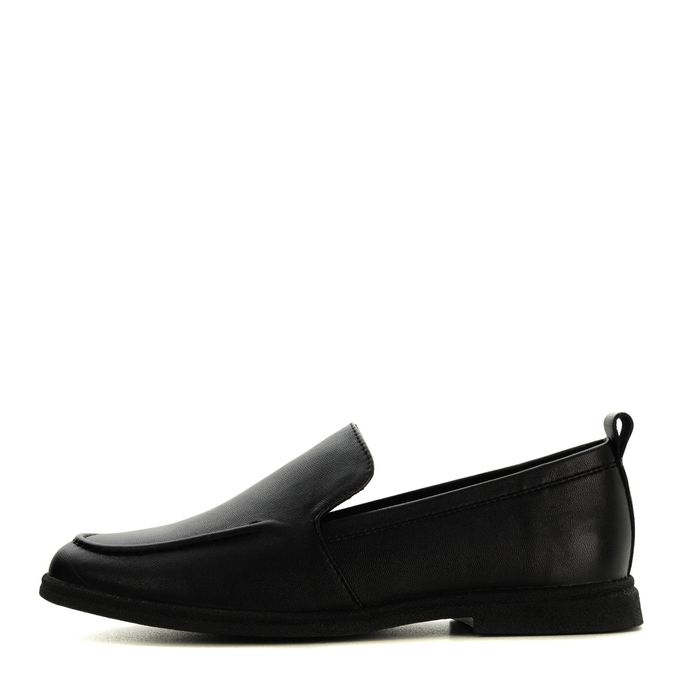 Чёрные лоферы Audienz