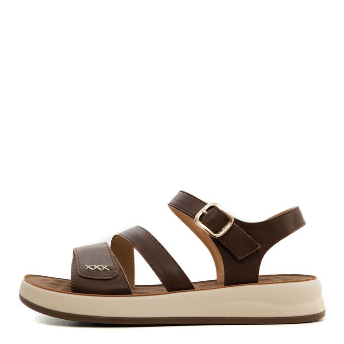 Коричневые сандалии