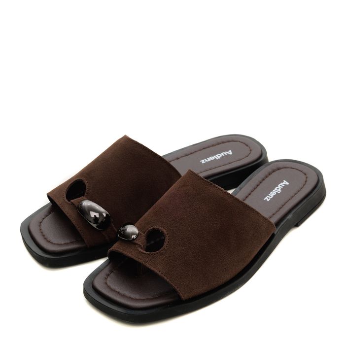 Коричневые пантолеты NU1022-064