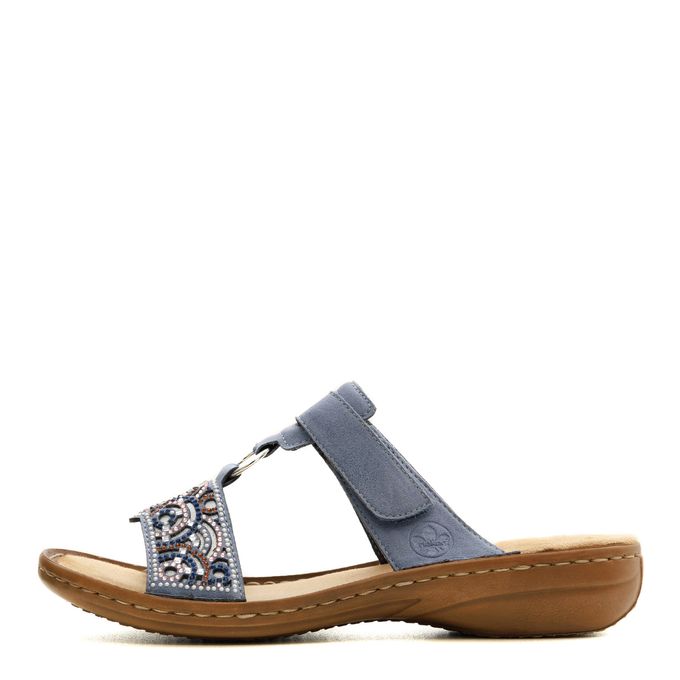 Голубые пантолеты